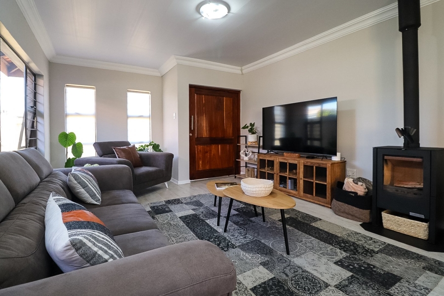2 Bedroom Property for Sale in Flamwood North West